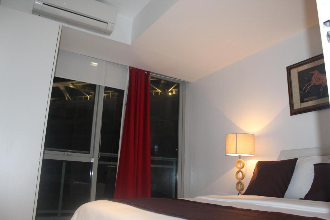 Azure C2 Balcony Wifi Near Mall Airport Multiple Units Paranaque City Екстер'єр фото