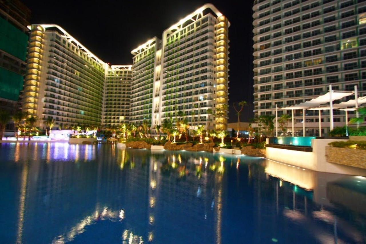 Azure C2 Balcony Wifi Near Mall Airport Multiple Units Paranaque City Екстер'єр фото