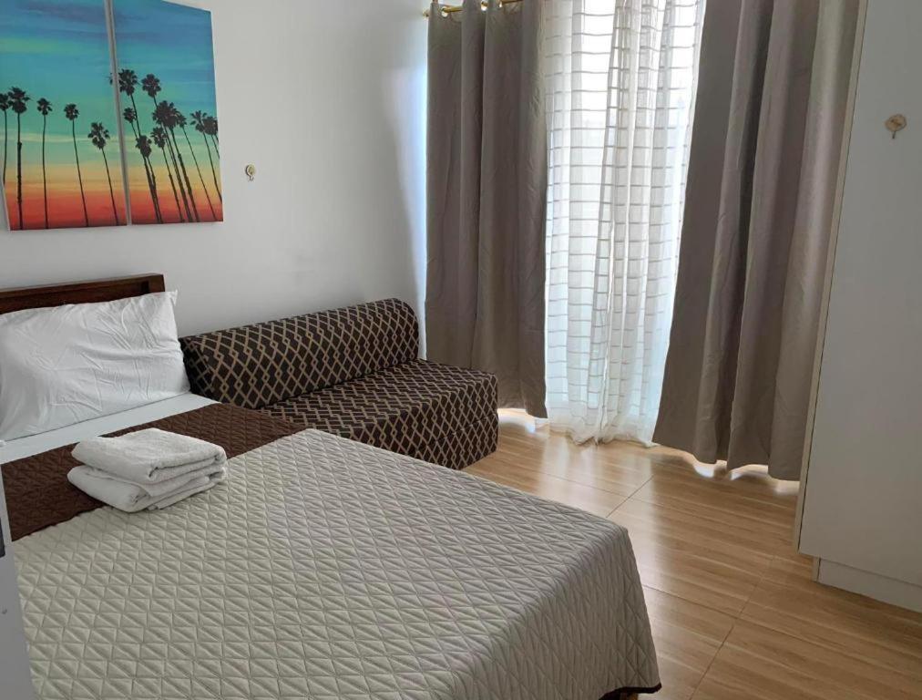 Azure C2 Balcony Wifi Near Mall Airport Multiple Units Paranaque City Екстер'єр фото